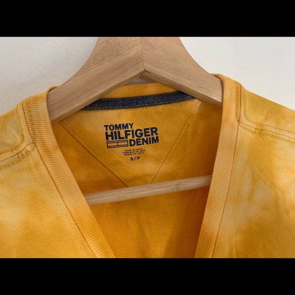 Tommy Hilfiger T-shirt - Picture 3 of 6